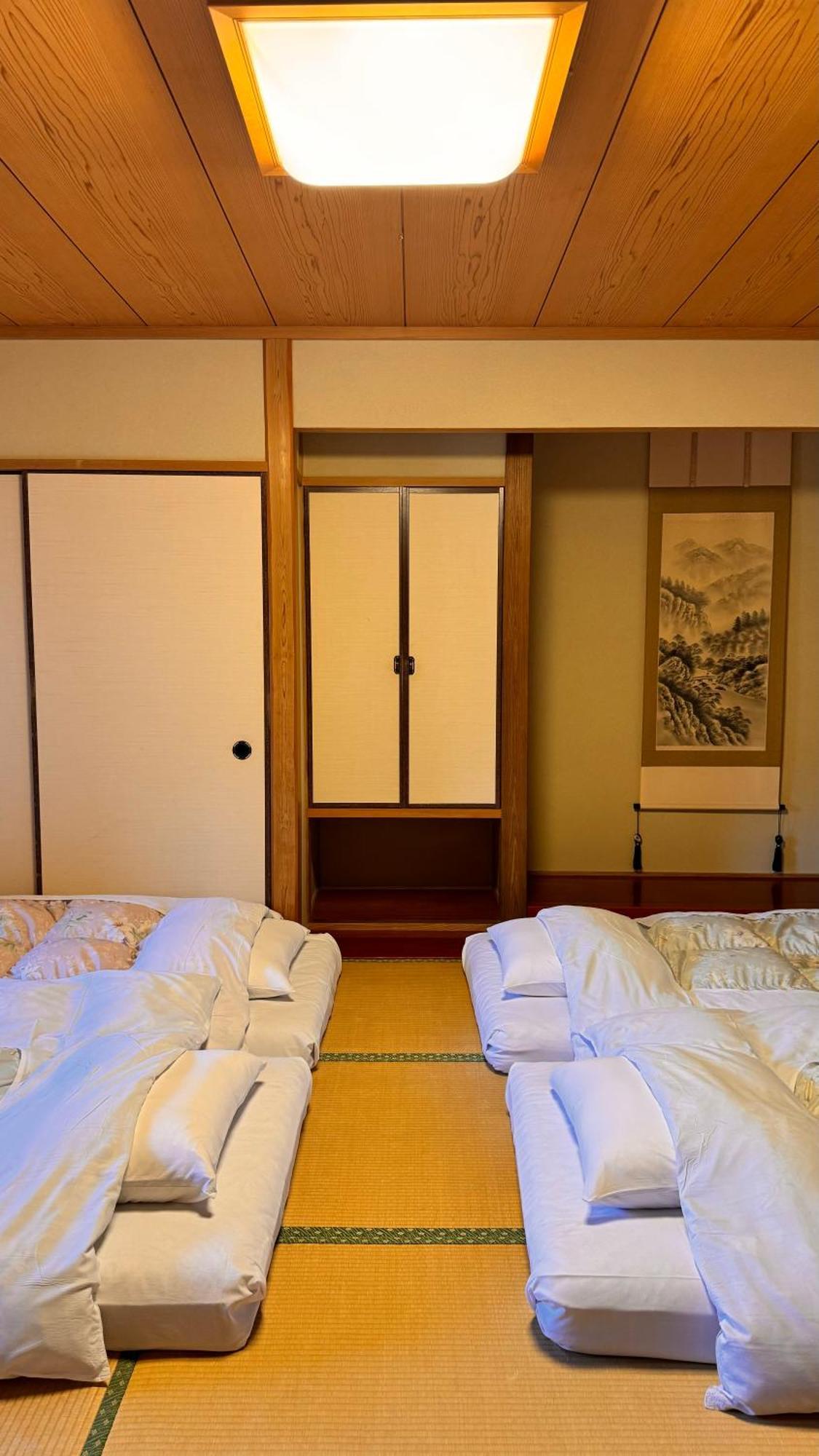 Ryokan Yamanami Yufu Eksteriør billede